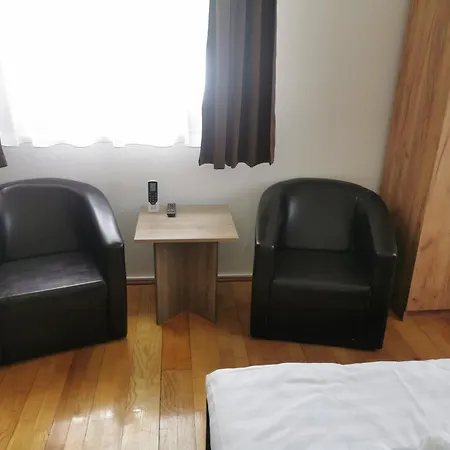 Vadasz Vendeghaz Apartment Gyula