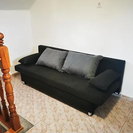 Vadasz Vendeghaz Apartment *